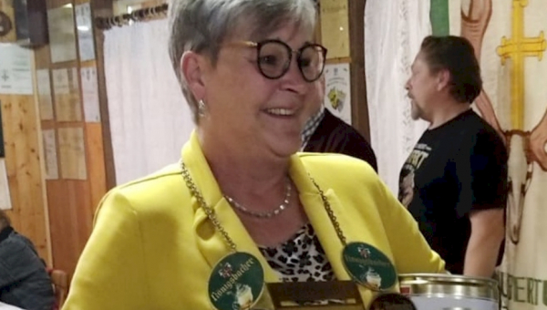 2021 Unsere neue Bierkönigin Margret Reimsbach